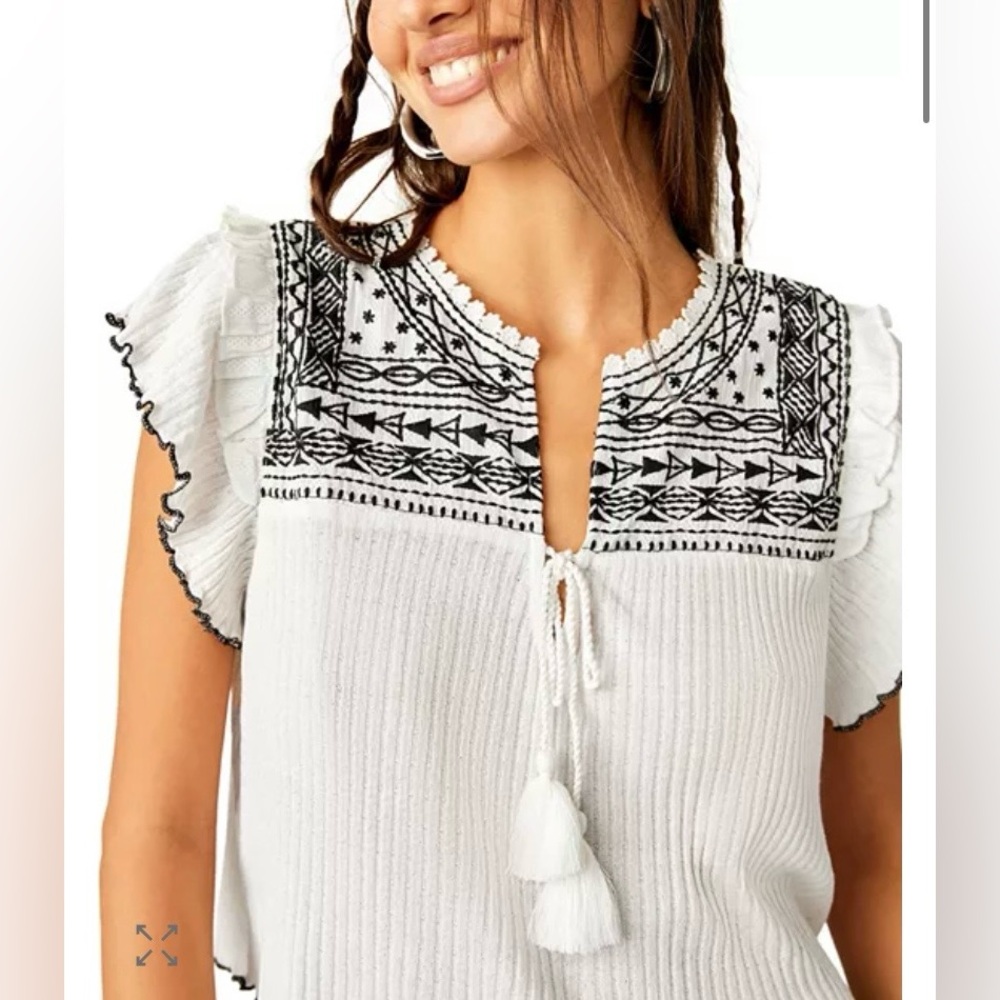 Free People Serafina Embroidered Top XS NWT